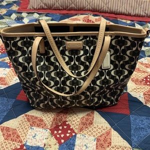 Coach handbag